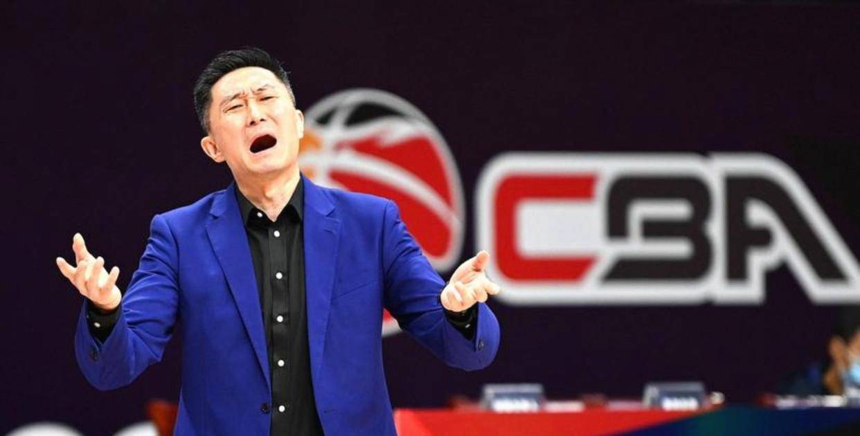 开云官方首页-包含广东宏远调整名单备战欧冠广厦男篮窗口期止住颓势，现场解说直呼：清晨休斯敦火箭备战足总杯的词条